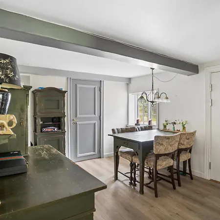 Spacious Near For 11 Ribe