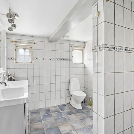Holiday home Spacious Near For 11 *